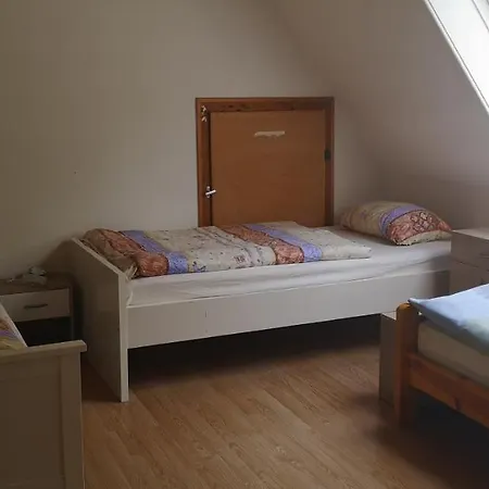 Monteurunterkunft/Ferienwohnung * 키르훈뎀