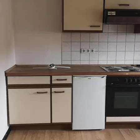 Monteurunterkunft/Ferienwohnung 키르훈뎀